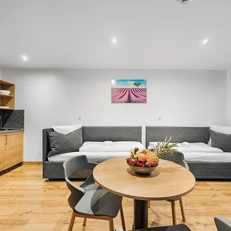Creativ Wohnen Apartmenthaus * Forstinning