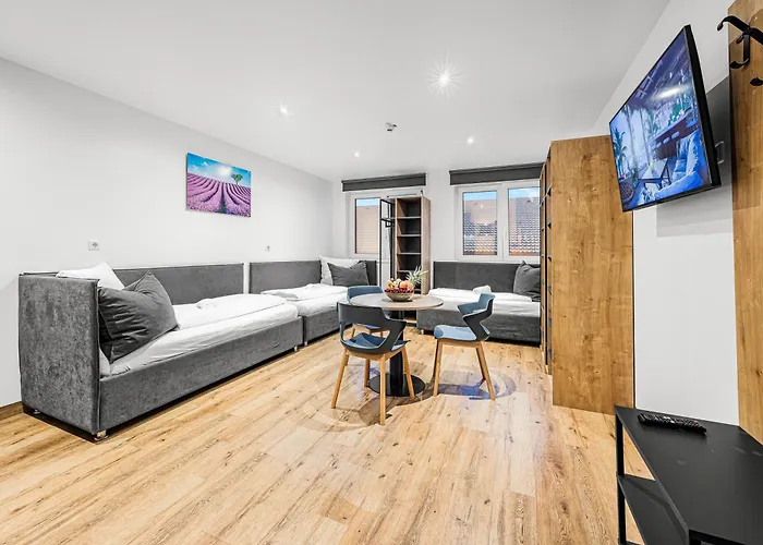 Creativ Wohnen Apartmenthaus Daire Forstinning