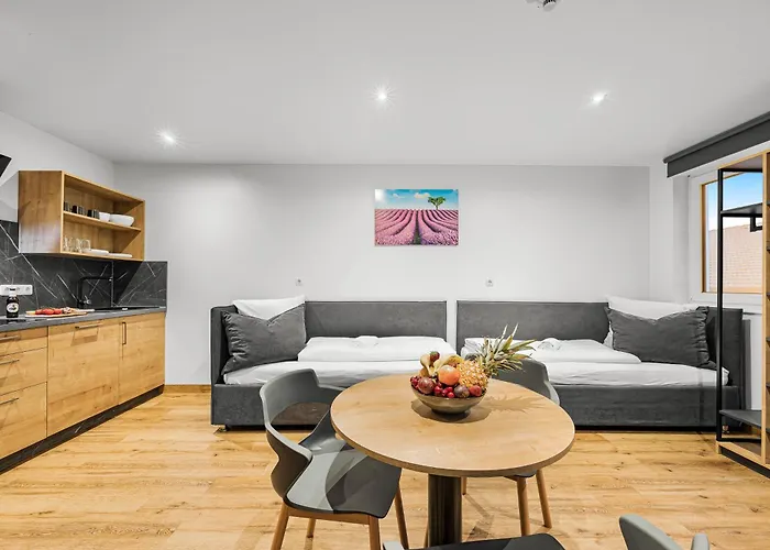 Creativ Wohnen Apartmenthaus * Forstinning